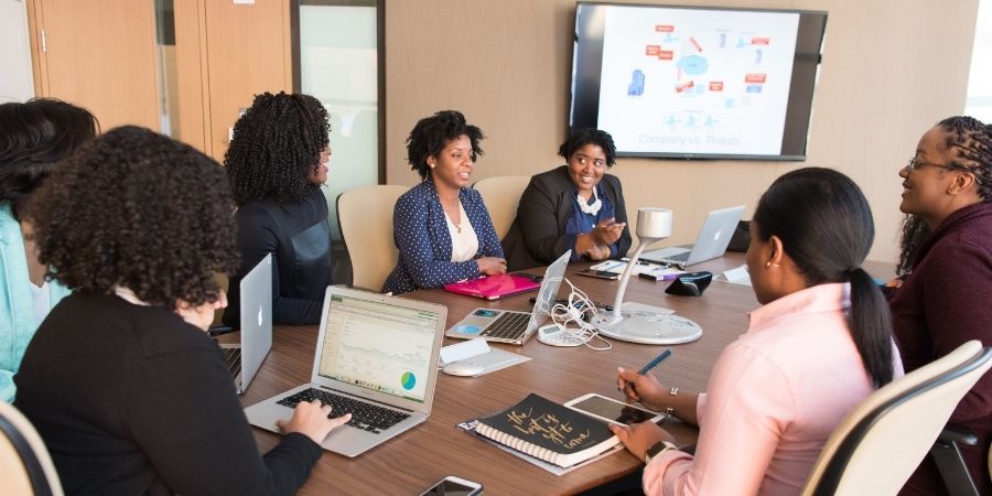 Traditional vs. Contemporary HR